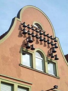 Glockenspielhaus der Firma Hunstiger