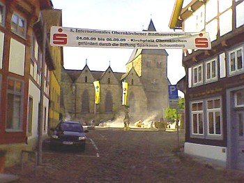 Bildhauer bei der Arbeit (Foto:  obk-info)