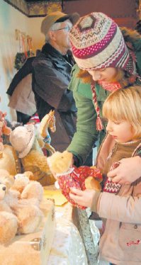 Stiftsbasar und Adventsmarkt (Foto:  SN jaf)