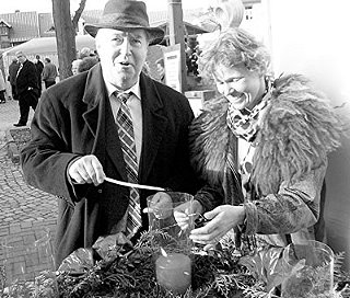 Brgermeister Horst Sassenberg und Manuela Schneider (Foto:  SN sig)