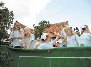 Brgerschtzenfest 2007 (Kinderfest)  Foto:  SN sig