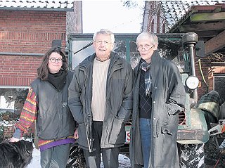 Kristiane Allert-Wybranietz (von links), Adolf Bartels und Charlotte Kster.