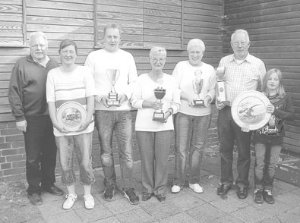 Stadtkommandant holt Pokal und Ehrenscheibe. (Foto:  SN sig)