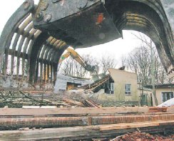 Zurzeit ruhen die Bauarbeiten auf dem Gelnde der Harden Barracks. (Foto:  SN rnk)