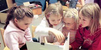 Im Team Mama und Papa besiegen. (Foto:  SN rnk)