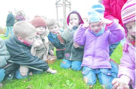 Aus dem Spielkreis und dem Kammweg-Kindergarten kommen viele kleine Helfer. (Foto:  SN rnk)