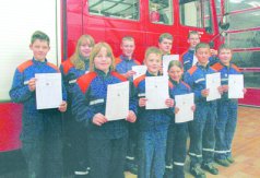 Jugendfeuerwehr engagiert sich. (Foto:  SN rnk)