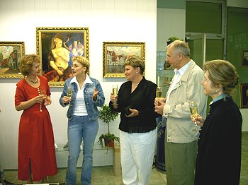 Professor Michail Lewkowitsch mit Frau und Tochter